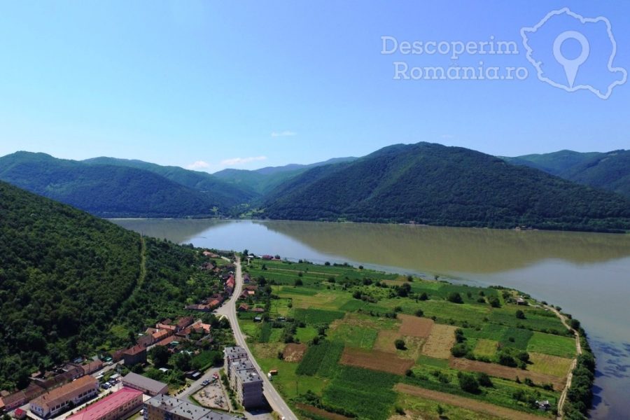 Cazare-la-Casa-Francisc-din-Berzasca-Caras-Severin-Cazanele-Dunarii-65-900x600 Cazare la Casa Francisc din Berzasca - Caras Severin - Cazanele Dunarii (65)