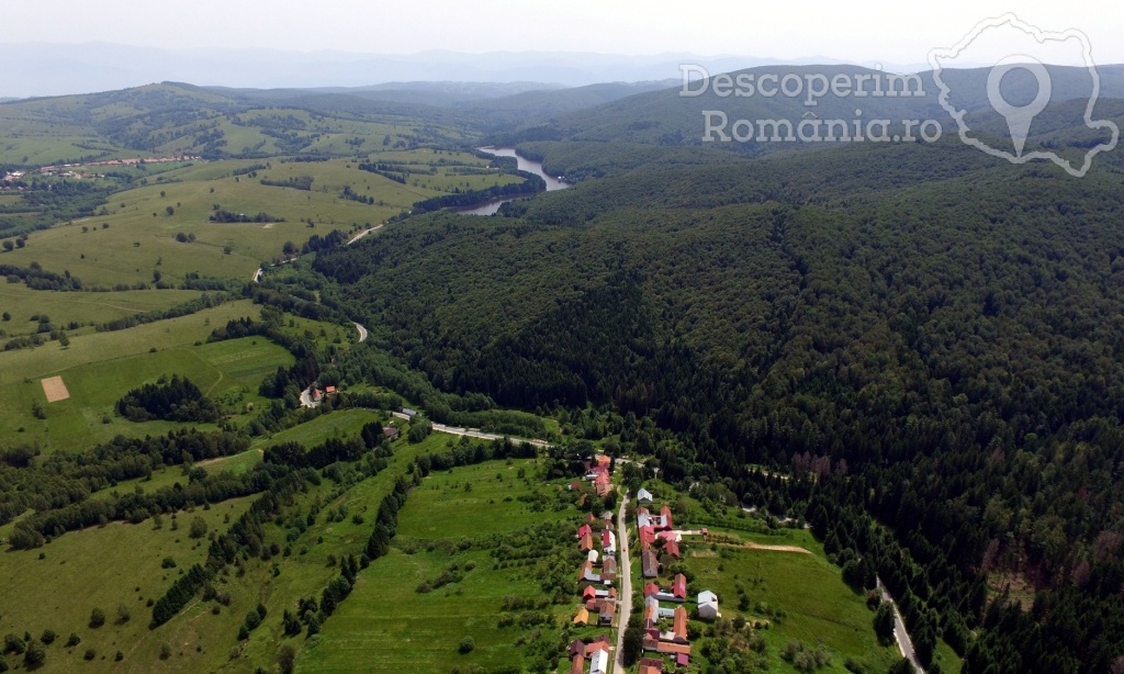 Hanul la Răscruce din Gărâna