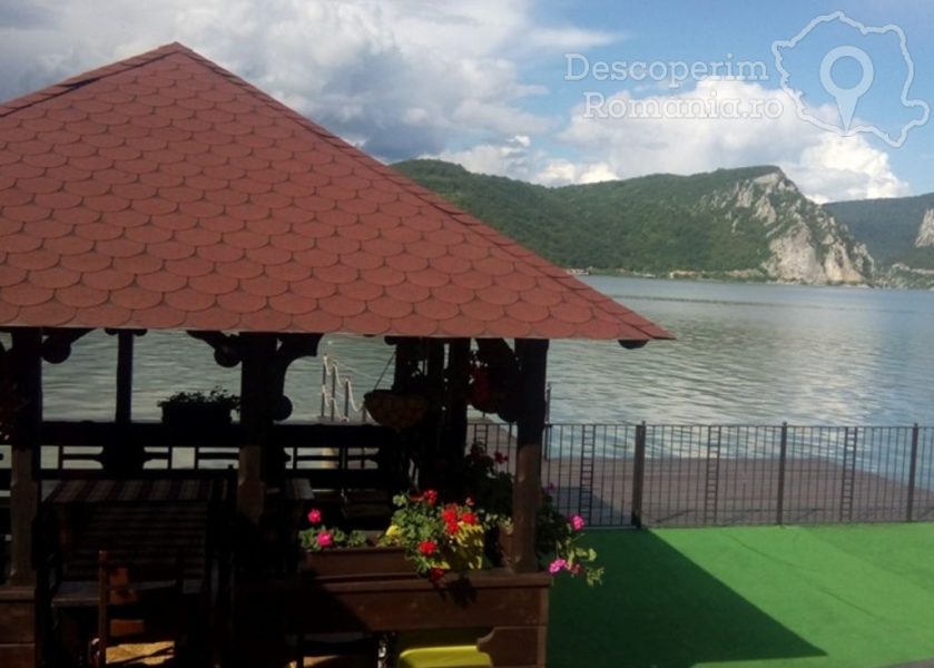 Cazare-la-Pensiunea-Golful-Dunarii-Dubova-Cazanele-Dunarii-3-839x600 Cazare la Pensiunea Golful Dunarii - Dubova - Cazanele Dunarii (3)