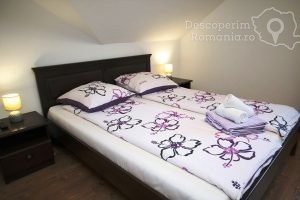 Cazare-la-Vila-Golful-Dunarii-din-Dubova-Cazanele-Dunarii-DescoperimRomania-105-300x200 Cazare la Vila Golful Dunarii din Dubova - Cazanele Dunarii - DescoperimRomania (105)