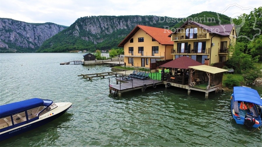 Cazare la Vila Golful Dunarii din Dubova