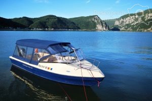 Cazare-la-Vila-Golful-Dunarii-din-Dubova-Cazanele-Dunarii-DescoperimRomania-20-300x200 Cazare la Vila Golful Dunarii din Dubova - Cazanele Dunarii - DescoperimRomania (20)