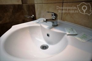 Cazare-la-Vila-Golful-Dunarii-din-Dubova-Cazanele-Dunarii-DescoperimRomania-56-300x200 Cazare la Vila Golful Dunarii din Dubova - Cazanele Dunarii - DescoperimRomania (56)