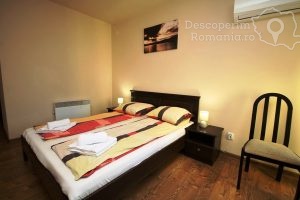 Cazare-la-Vila-Golful-Dunarii-din-Dubova-Cazanele-Dunarii-DescoperimRomania-69-300x200 Cazare la Vila Golful Dunarii din Dubova - Cazanele Dunarii - DescoperimRomania (69)