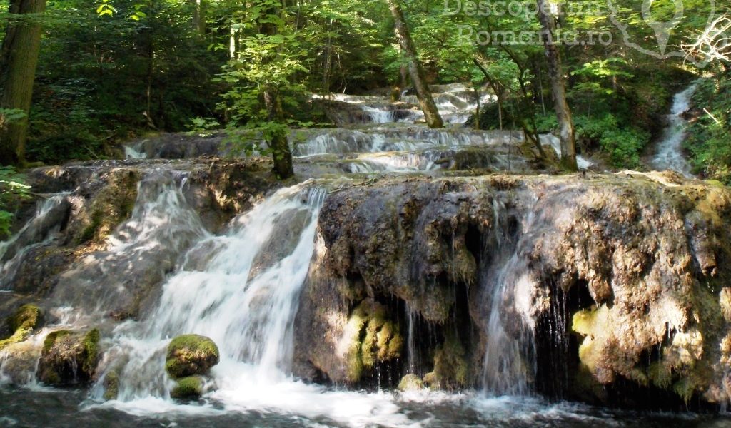 Valea Beiului și Valea Beușnița - văile cascadelor