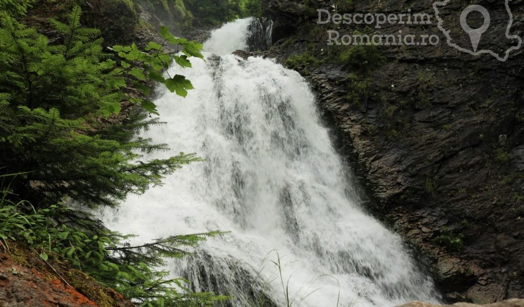 Cascada Vălul Miresei