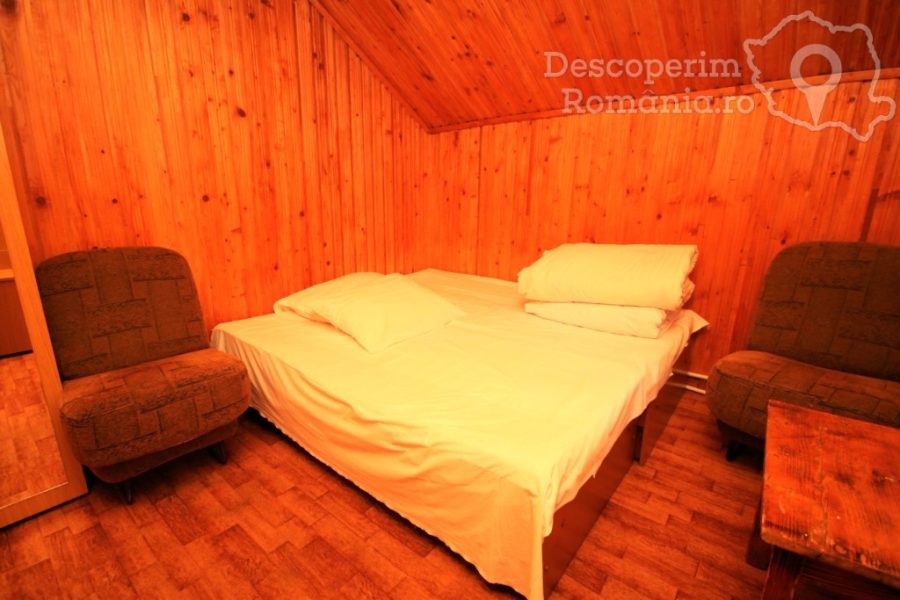Cazare-la-Casa-Rădoi-din-Băile-Herculane-Caras-Severin-Valea-Cernei28-900x600 Cazare la Casa Rădoi din Băile Herculane - Caras-Severin - Valea Cernei(28)