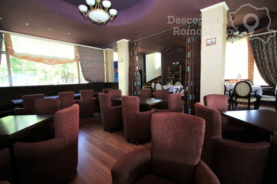 Cazare-la-Hotel-Apolodor-din-Orsova-Mehedinti-Cazanele-Dunarii-148-900x600 Cazare la Hotel Apolodor din Orsova - Mehedinti - Cazanele Dunarii (148)