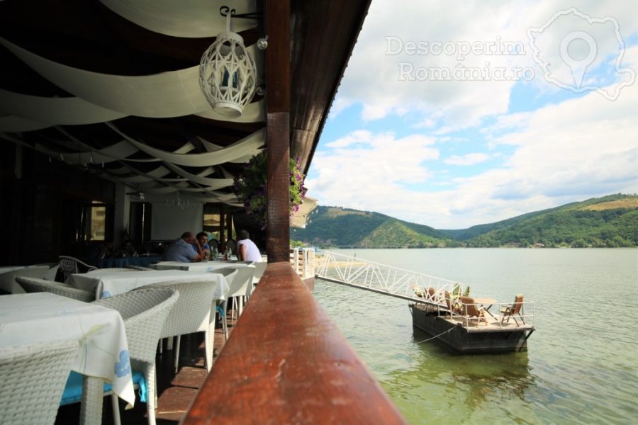 Cazare-la-Hotel-Apolodor-din-Orsova-Mehedinti-Cazanele-Dunarii-155-900x600 Cazare la Hotel Apolodor din Orsova - Mehedinti - Cazanele Dunarii (155)