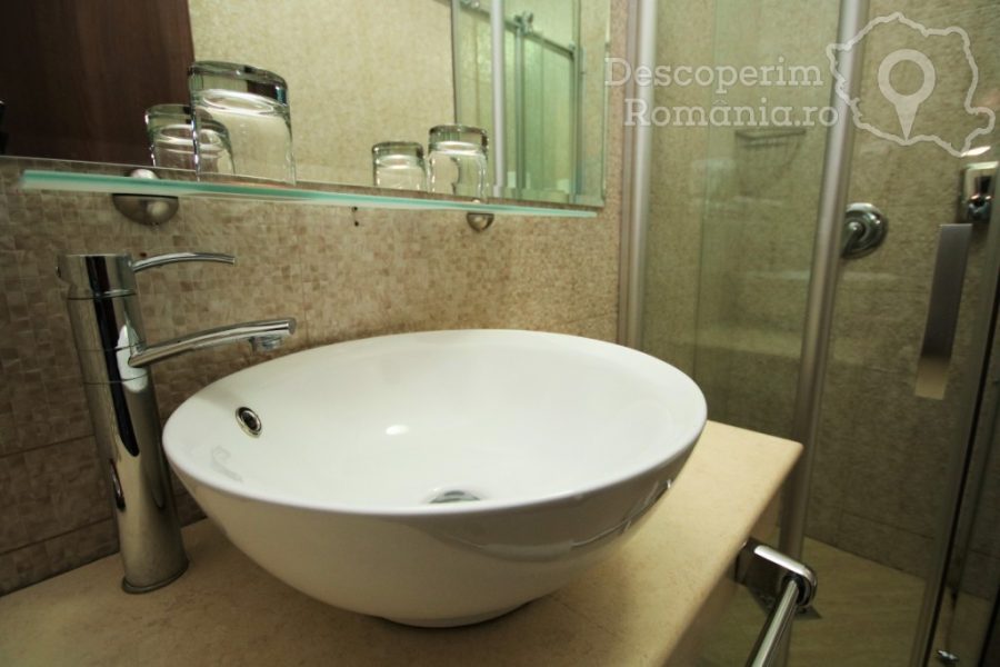 Cazare-la-Hotel-Apolodor-din-Orsova-Mehedinti-Cazanele-Dunarii-91-900x600 Cazare la Hotel Apolodor din Orsova - Mehedinti - Cazanele Dunarii (91)
