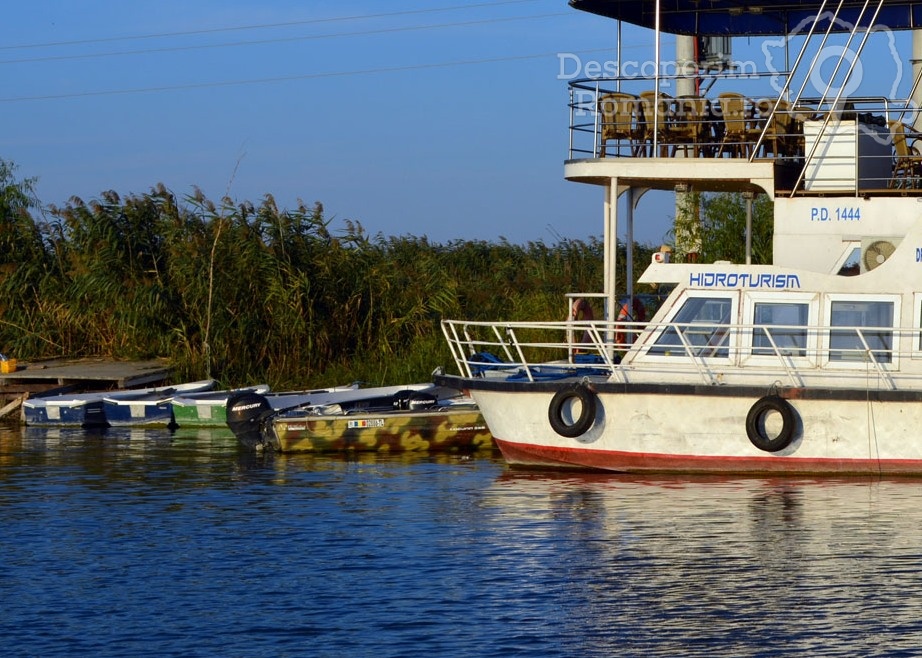 Hotelul Plutitor Delta Marine din Sfantu Gheorghe