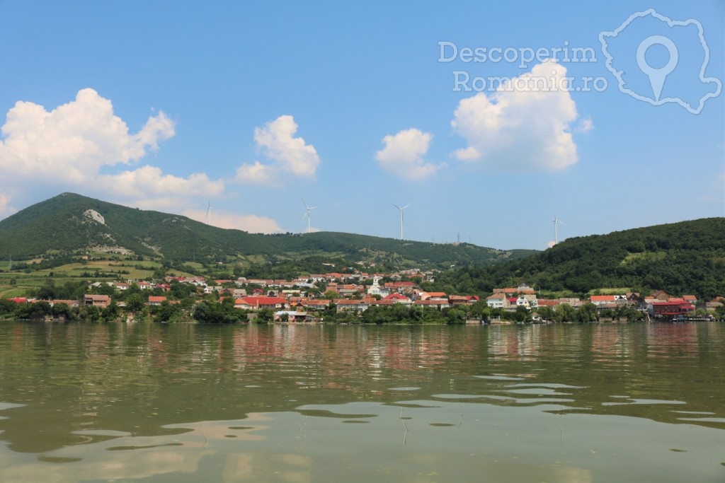 Pensiunea Danubio din Coronini