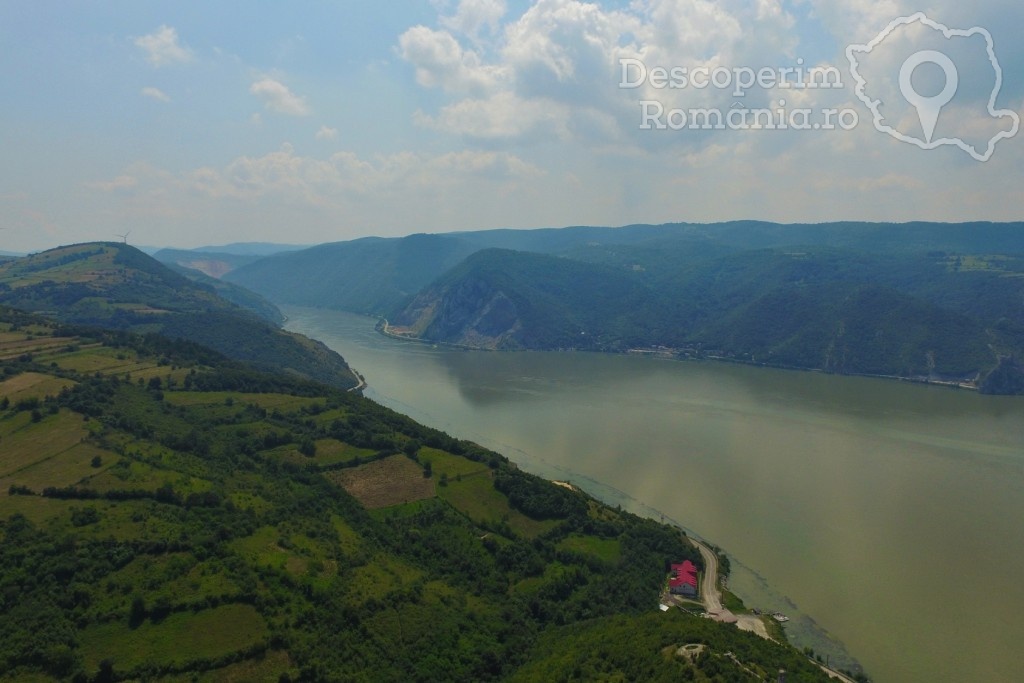 Pensiunea Danubio din Coronini