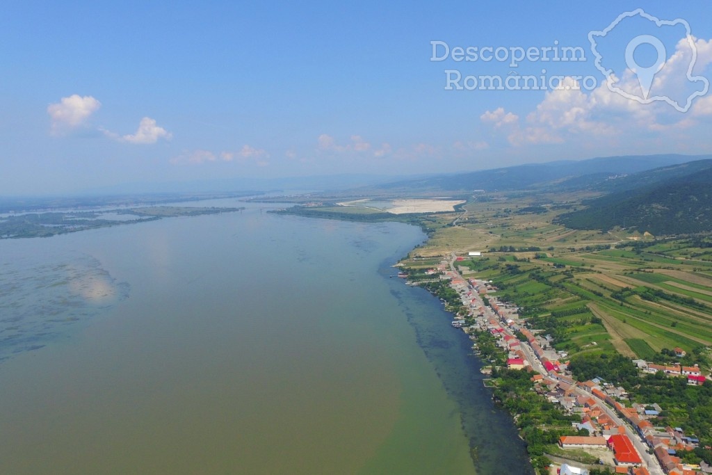 Pensiunea Danubio din Coronini