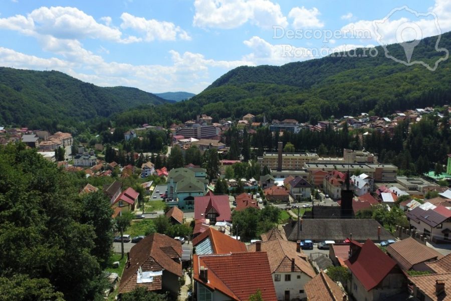Cazare-la-Casa-Giulia-din-Baile-Olanesti-Valcea-Oltenia-32-900x600 Cazare la Casa Giulia din Baile Olanesti - Valcea - Oltenia (32)