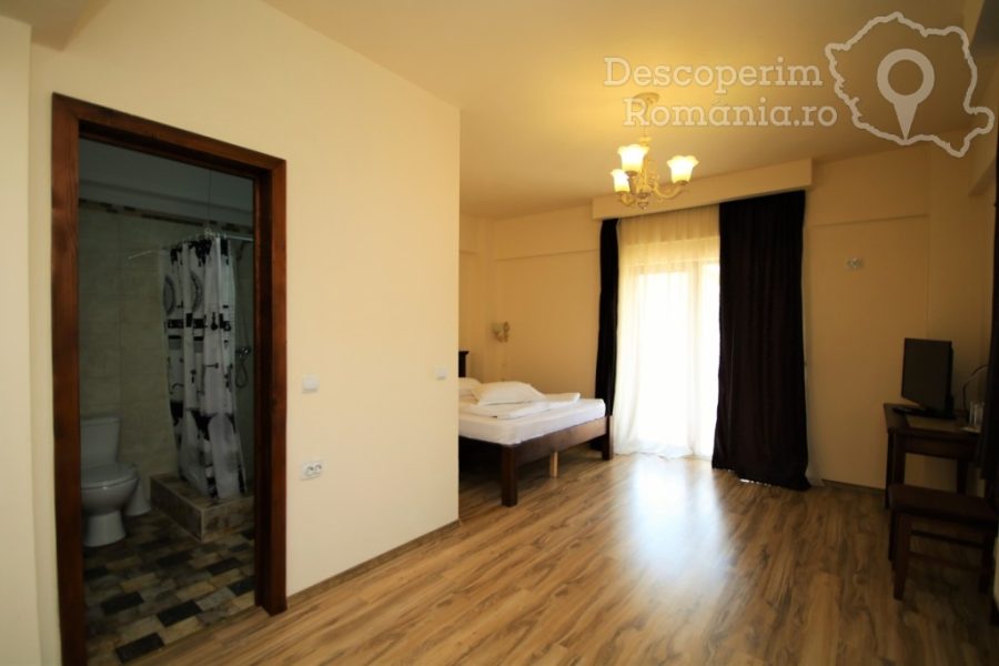 Cazare-la-Hotel-Regia-din-Baile-Olanesti-Valcea-Oltenia-68-900x600 Cazare la Hotel Regia din Baile Olanesti - Valcea - Oltenia (68)
