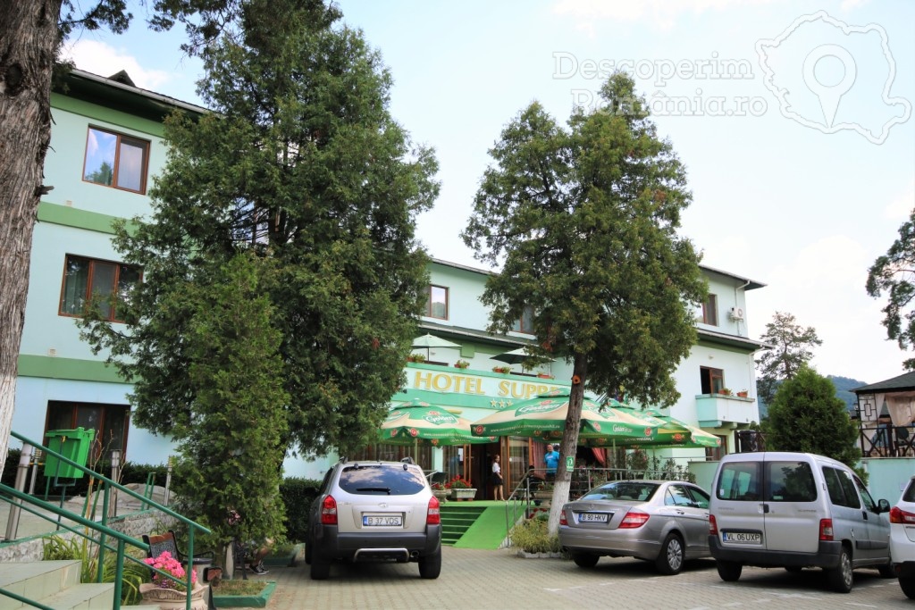 Cazare la Hotel Suprem din Baile Olanesti - Valcea - Oltenia