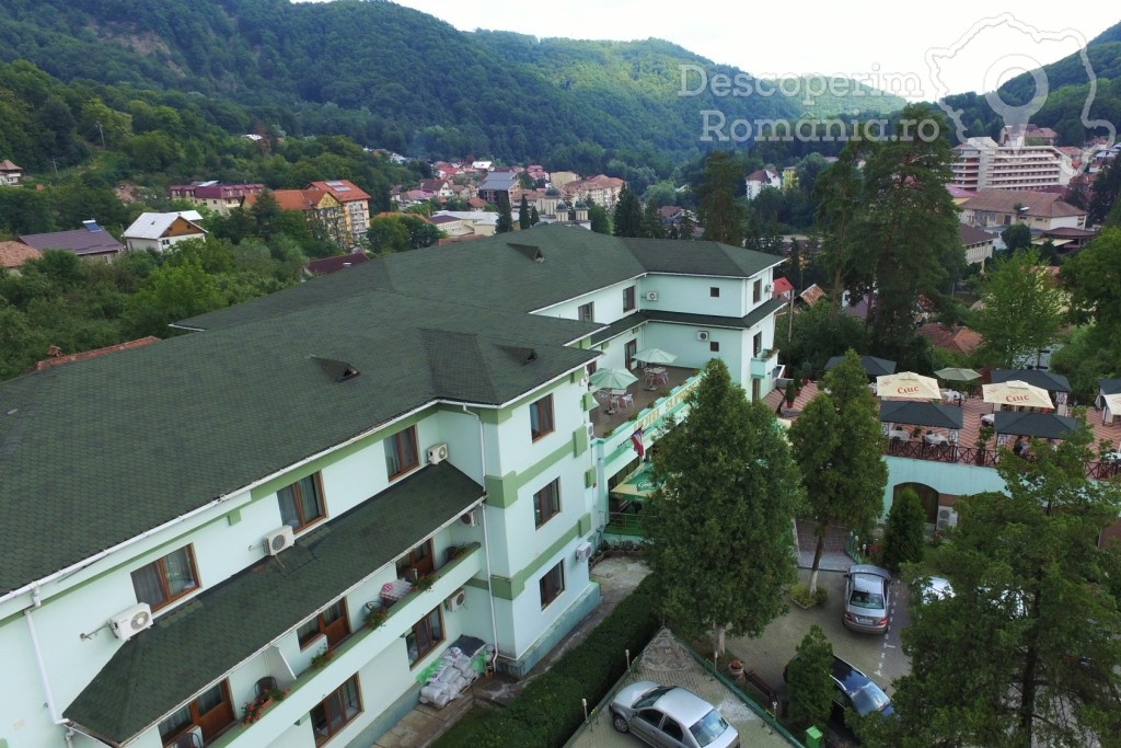 Cazare la Hotel Suprem din Baile Olanesti - Valcea - Oltenia