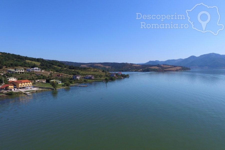 Cazare-la-Pensiunea-Mai-Danube-din-Eselnita-Mehedinti-Cazanele-Dunarii-24-900x600 Cazare la Pensiunea Mai Danube din Eselnita - Mehedinti - Cazanele Dunarii (24)