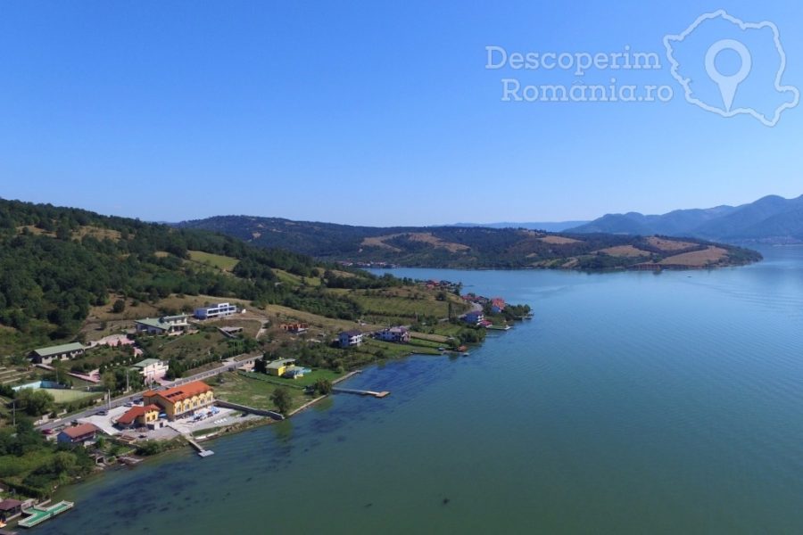 Cazare-la-Pensiunea-Mai-Danube-din-Eselnita-Mehedinti-Cazanele-Dunarii-25-900x600 Cazare la Pensiunea Mai Danube din Eselnita - Mehedinti - Cazanele Dunarii (25)