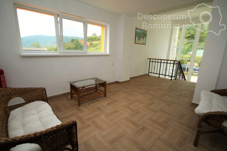 Cazare-la-Pensiunea-Mai-Danube-din-Eselnita-Mehedinti-Cazanele-Dunarii-46-900x600 Cazare la Pensiunea Mai Danube din Eselnita - Mehedinti - Cazanele Dunarii (46)