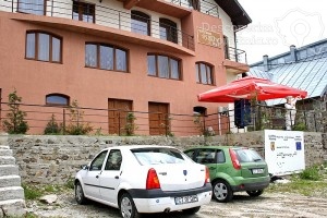 Cazare-la-Pensiunea-Rubin-din-Ranca-Gorj-Transalpina-3-300x200 Cazare la Pensiunea Rubin din Ranca - Gorj - Transalpina  (3)