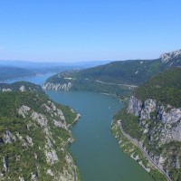 Cazanele Mari și Cazanele Mici