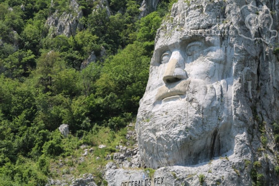 Excursie cu barca în Clisura Dunării