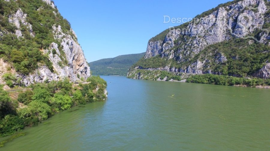 Excursie cu barca în Clisura Dunării