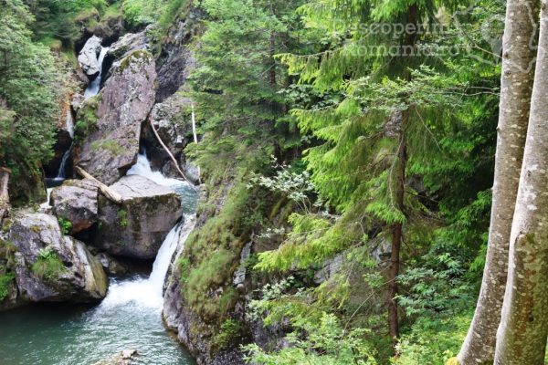 Valea Iadului – locul care spune povestea raiului