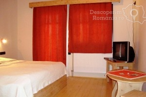 Cazare-la-Pensiunea-Sapte-Flori-din-Gheorgheni-Tinutul-Secuiesc-Harghita-DescoperimRomania.ro-14-300x200 cazare-la-pensiunea-sapte-flori-din-gheorgheni-tinutul-secuiesc-harghita-descoperimromania-ro-14