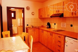 Cazare-la-Pensiunea-Sapte-Flori-din-Gheorgheni-Tinutul-Secuiesc-Harghita-DescoperimRomania.ro-27-300x200 cazare-la-pensiunea-sapte-flori-din-gheorgheni-tinutul-secuiesc-harghita-descoperimromania-ro-27