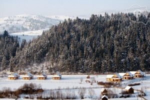 Cazare-la-Pensiunea-Sapte-Flori-din-Gheorgheni-Tinutul-Secuiesc-Harghita-DescoperimRomania.ro-51-300x200 cazare-la-pensiunea-sapte-flori-din-gheorgheni-tinutul-secuiesc-harghita-descoperimromania-ro-51