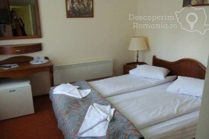 Cazare-la-Vila-Bella-din-Borsec-Tinutul-Secuiesc-Harghita-DescoperimRomania-10-300x200 cazare-la-vila-bella-din-borsec-tinutul-secuiesc-harghita-descoperimromania-10