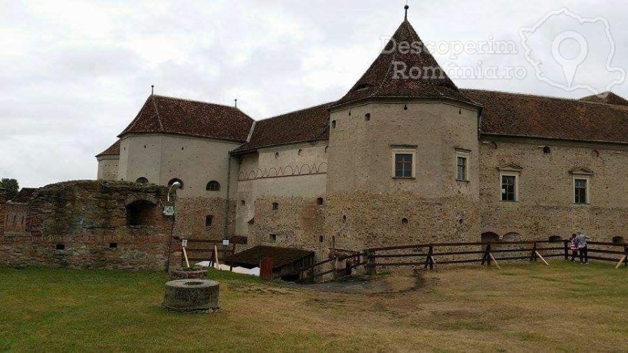 Cetatea-Fagarasului-cetatea-ce-nu-a-fost-cucerita-niciodata-1-900x506 cetatea-fagarasului-cetatea-ce-nu-a-fost-cucerita-niciodata-1