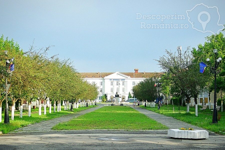 Stei-mica-Moscova-de-altadata-1-900x600 Ștei - mica Moscovă de altădată