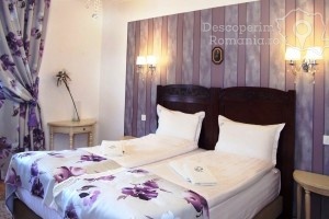 Cazare-la-Conacul-Bratescu-din-Bran-Brasov-Rucar-Bran-DescoperimRomania-50-300x200 cazare-la-conacul-bratescu-din-bran-brasov-rucar-bran-descoperimromania-50