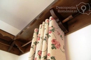 Cazare-la-Conacul-Bratescu-din-Bran-Brasov-Rucar-Bran-DescoperimRomania-6-300x200 cazare-la-conacul-bratescu-din-bran-brasov-rucar-bran-descoperimromania-6