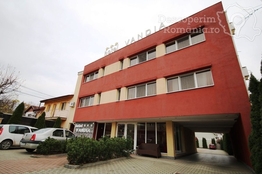 Cazare-la-Hotel-Vandia-din-Timisoara-Timis-Banat-DescoperimRomania.ro-1-900x600 Hotel Vandia din Timișoara