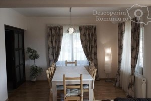 Cazare-la-Pensiunea-Iulia-din-Scoarta-Gorj-Oltenia-DescoperimRomania-23-300x200 cazare-la-pensiunea-iulia-din-scoarta-gorj-oltenia-descoperimromania-23