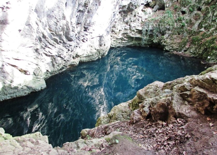 Lacul-Dracului-–-oglinda-cerului-4-839x600 lacul-dracului-oglinda-cerului-4