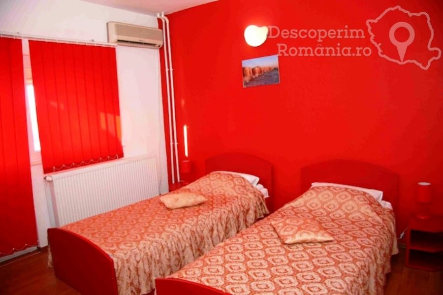 Cazare-la-Casa-Margo-din-2-Mai-Litoralul-Marii-Negre-Constanta-DescoperimRomania-14-900x599 Cazare la Casa Margo din 2 Mai - Litoralul Marii Negre - Constanta - DescoperimRomania (14)