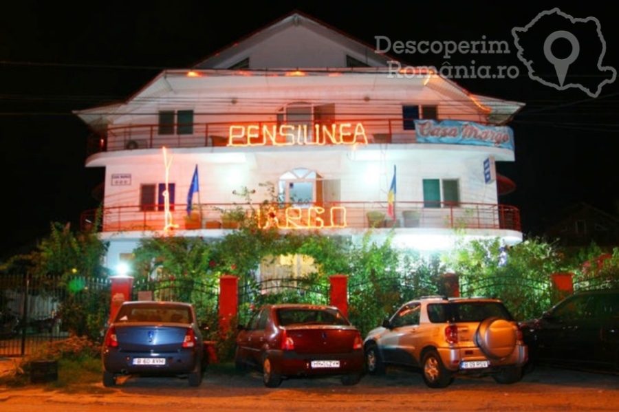 Cazare-la-Casa-Margo-din-2-Mai-Litoralul-Marii-Negre-Constanta-DescoperimRomania-2-900x599 Cazare la Casa Margo din 2 Mai - Litoralul Marii Negre - Constanta - DescoperimRomania (2)