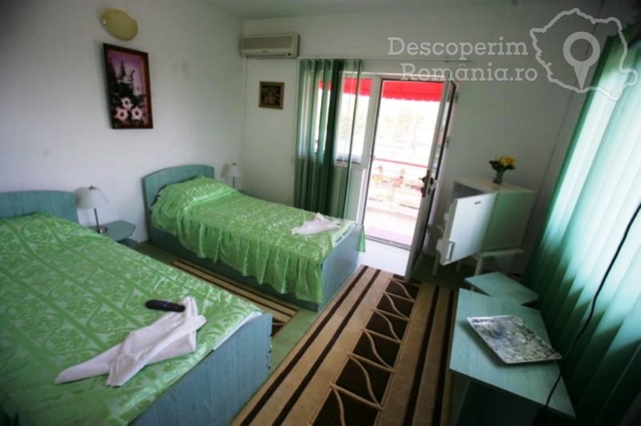 Cazare-la-Casa-Margo-din-2-Mai-Litoralul-Marii-Negre-Constanta-DescoperimRomania-29-900x599 Cazare la Casa Margo din 2 Mai - Litoralul Marii Negre - Constanta - DescoperimRomania (29)