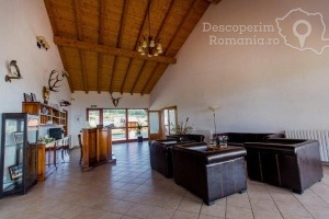 Cazare-la-Pensiunea-Casa-Bună-din-Gârbova-Alba-Transilvania-DescoperimRomania-15-300x200 Cazare la Pensiunea Casa Bună din Gârbova - Alba - Transilvania - DescoperimRomania (15)