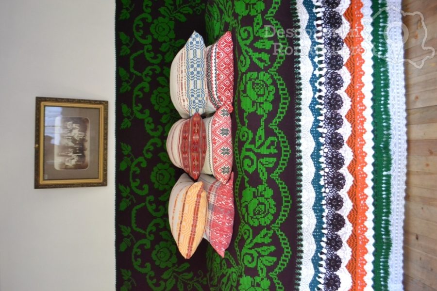 Muzeul-de-pânze-şi-poveşti-35-900x600 muzeul-de-panze-si-povesti-35