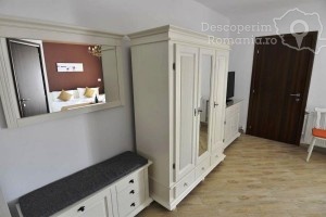 Cazare-la-Casa-Marina-din-Eselnita-Cazanele-Dunarii-DescoperimRomania-15-300x200 Cazare la Casa Marina din Eselnita - Cazanele Dunarii - DescoperimRomania (15)