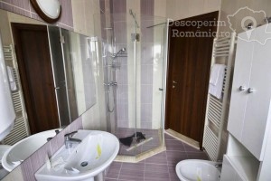 Cazare-la-Casa-Marina-din-Eselnita-Cazanele-Dunarii-DescoperimRomania-17-300x200 Cazare la Casa Marina din Eselnita - Cazanele Dunarii - DescoperimRomania (17)