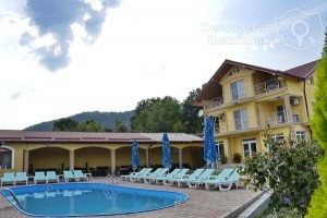 Cazare-la-Casa-Marina-din-Eselnita-Cazanele-Dunarii-DescoperimRomania-39-300x200 Cazare la Casa Marina din Eselnita - Cazanele Dunarii - DescoperimRomania (39)