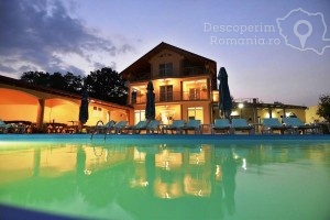 Cazare-la-Casa-Marina-din-Eselnita-Cazanele-Dunarii-DescoperimRomania-42-300x200 Cazare la Casa Marina din Eselnita - Cazanele Dunarii - DescoperimRomania (42)